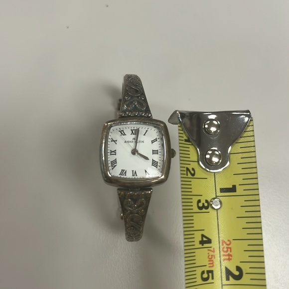 Anne Klein Silver tone Watch with White Dial / preowned - Picture 4 of 5